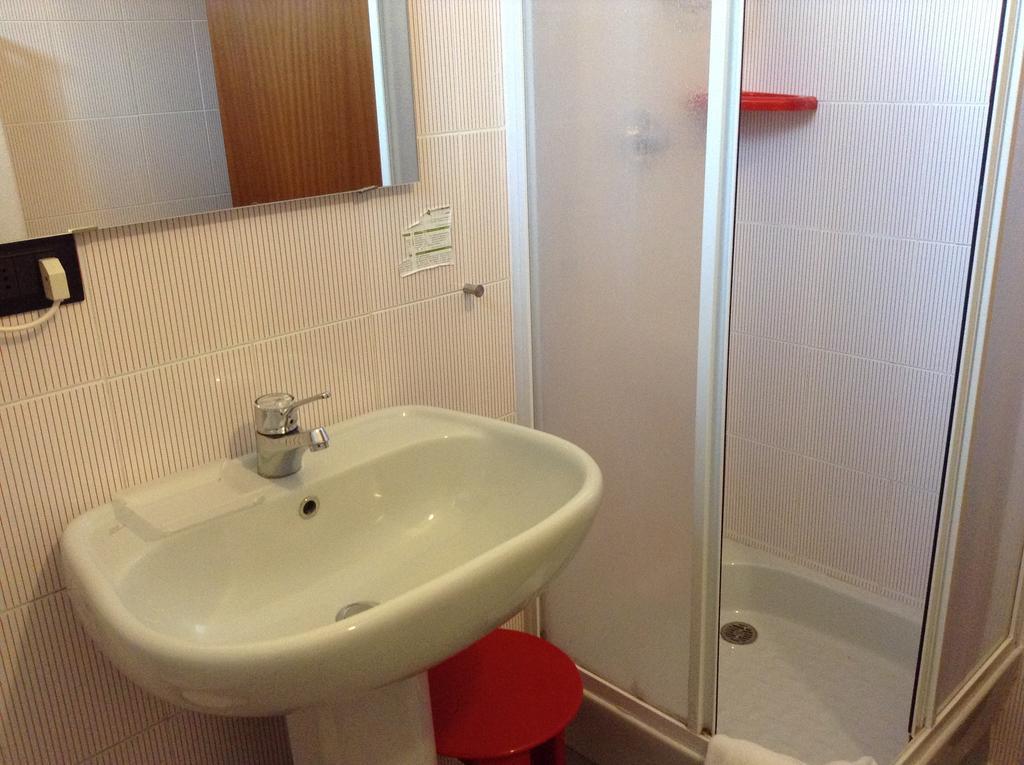 Hotel Flory Santa Margherita Ligure Buitenkant foto