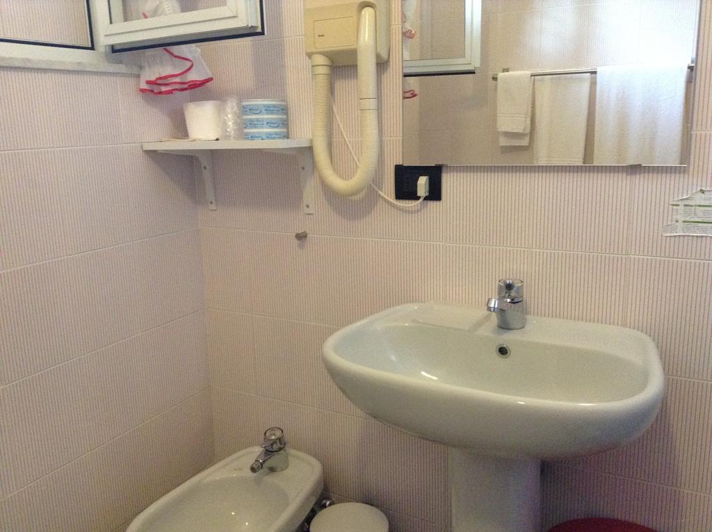 Hotel Flory Santa Margherita Ligure Buitenkant foto